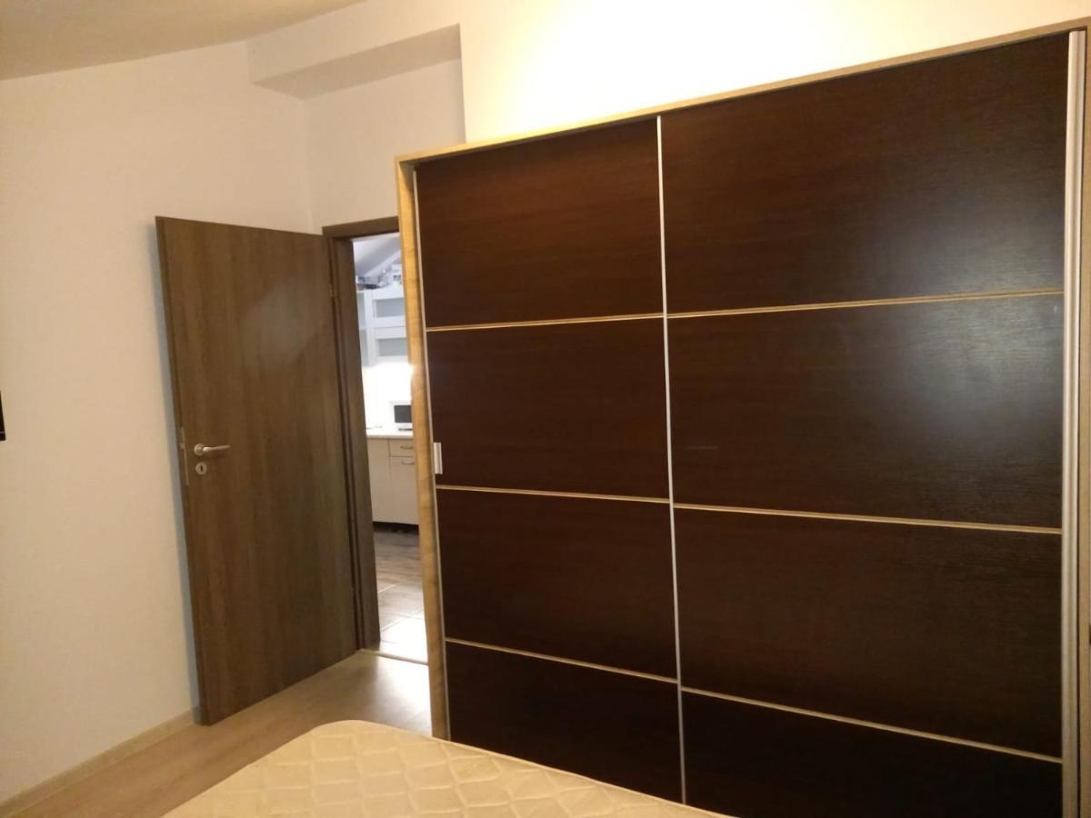 Apartament 2 Camere Chiajna Exterior foto
